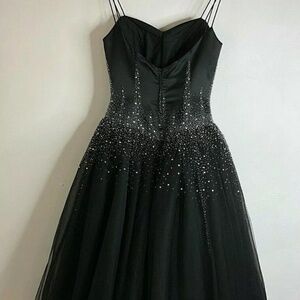 Xcite Impression Sz 8 Black Tulle Beaded Gown Wedding Halloween Dress Costume